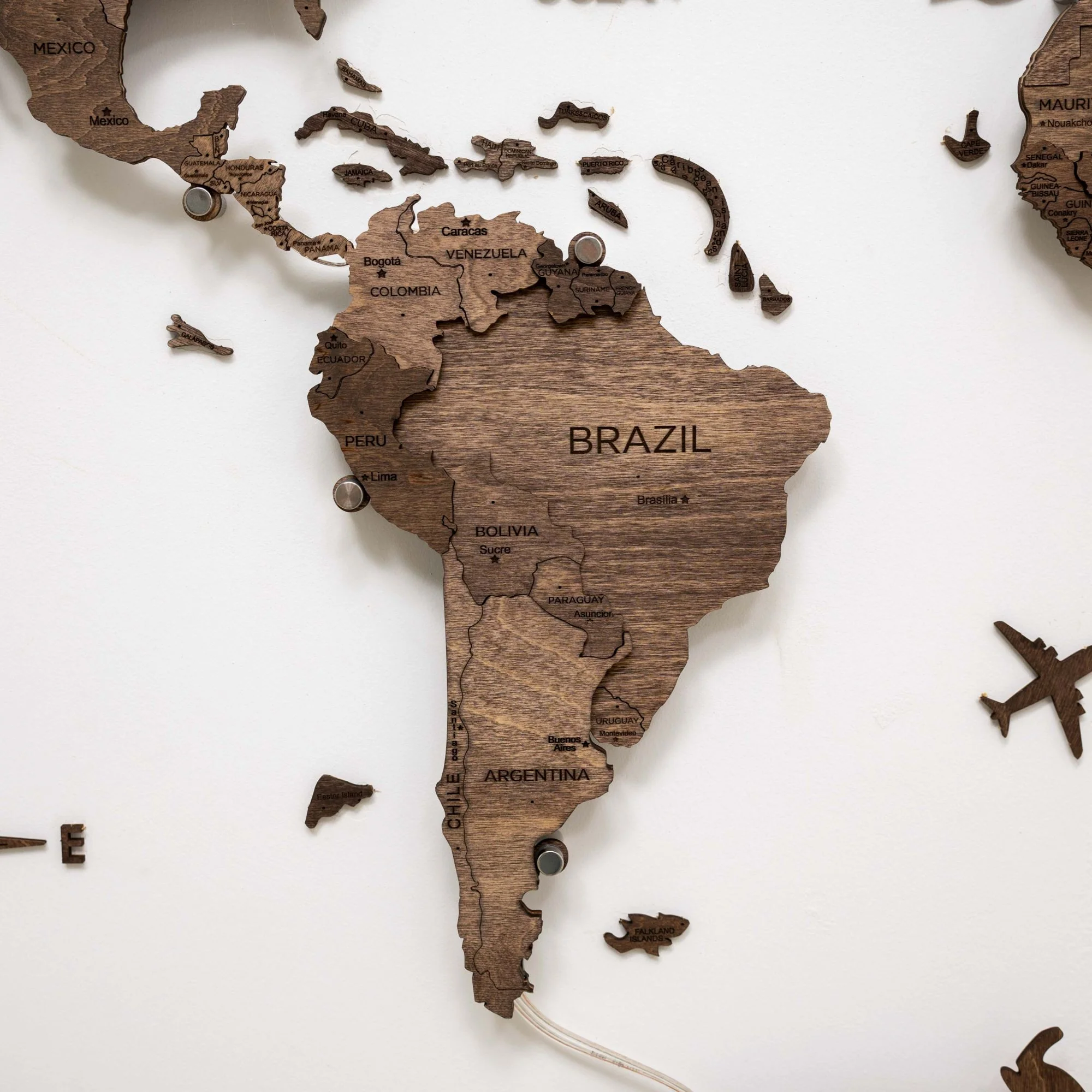 3D LED Wooden World Map 3.0 Dark Walnut - Image 5